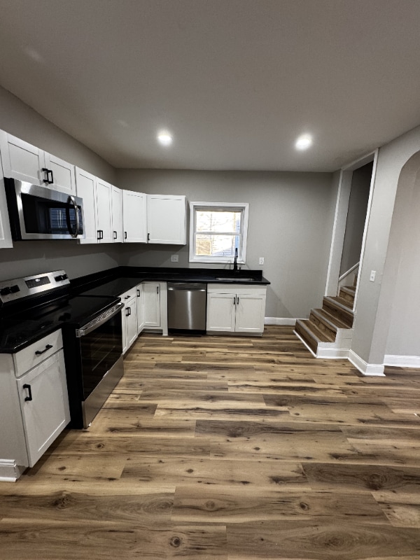 Building Photo - 505 W Columbus Ave