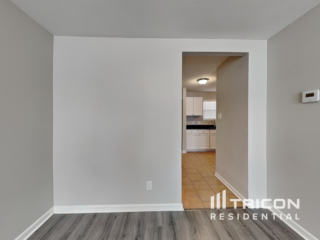 Building Photo - 6153 Salamander Run Ln