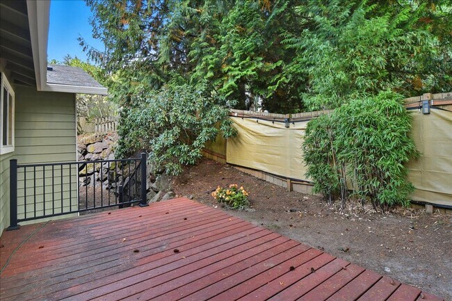 Building Photo - 4bd/2.5ba Woodinville