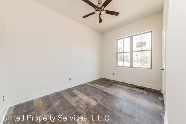 Building Photo - 2 br, 2 bath House - 110 Oak Plains Alley