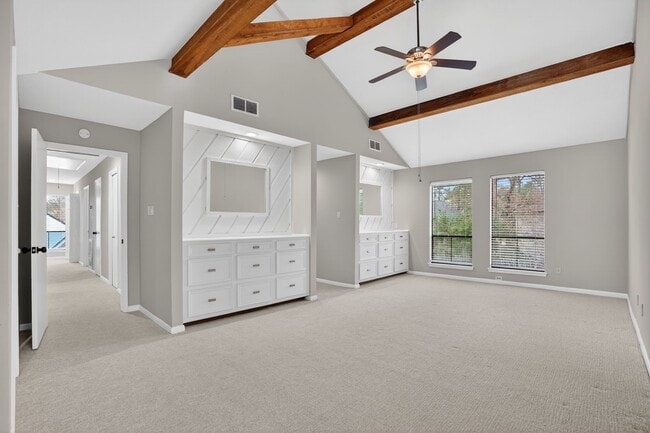 Building Photo - 6506 Jadecrest Dr