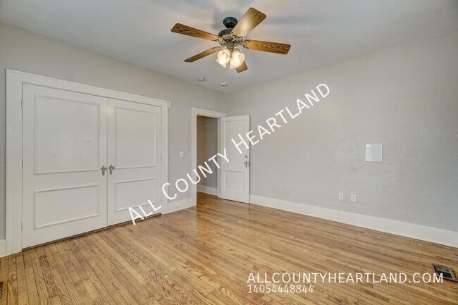 Building Photo - 801 North Blvd