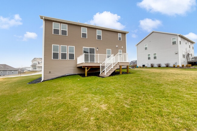 Building Photo - 670 Lambert Dr