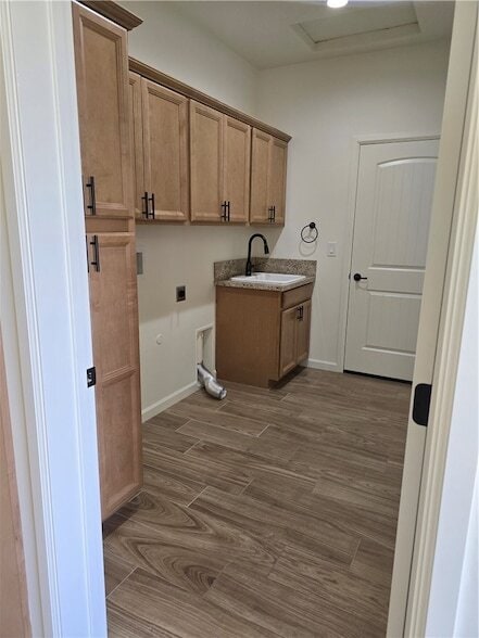 Building Photo - 2459 Davis Ridge Ave