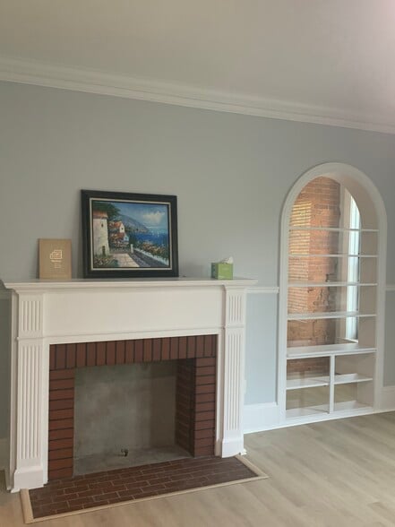 Building Photo - 7 Public Sq