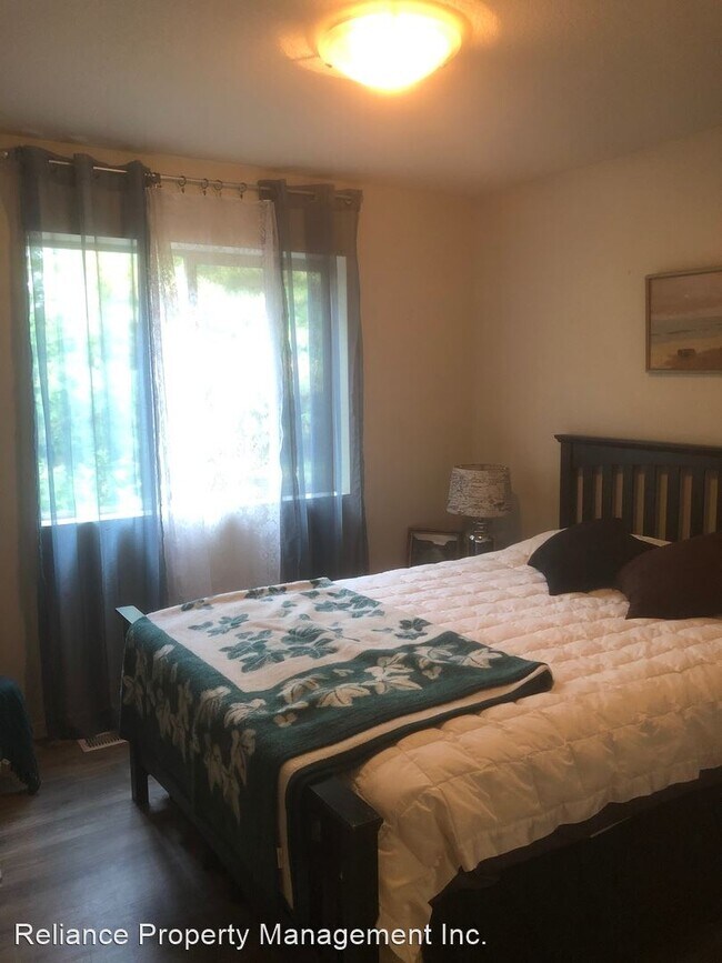 Building Photo - 3 br, 2.5 bath House - 7826 Sporri Lane