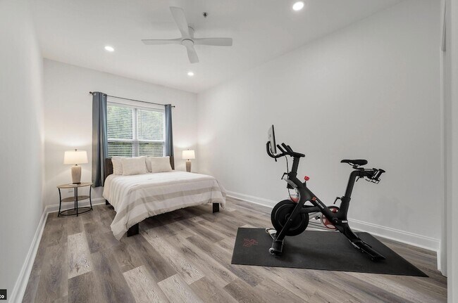 Building Photo - 7311 Indigo Palms Way