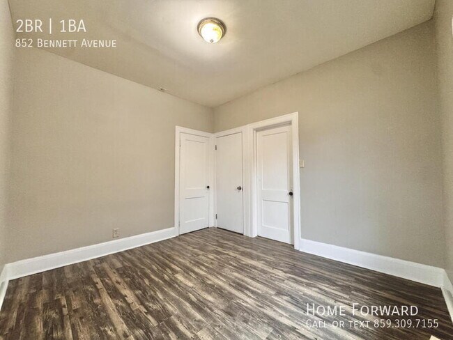 Building Photo - 852 Bennett Ave