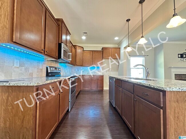 Building Photo - 120 Lakeridge Dr