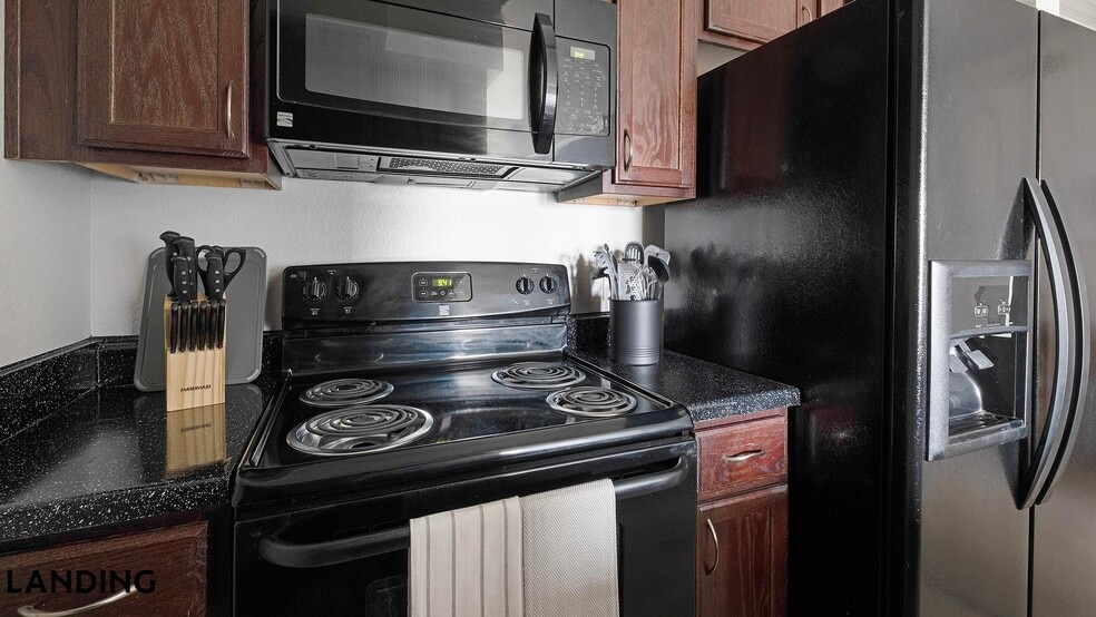 Building Photo - 15330 Liberty River Dr