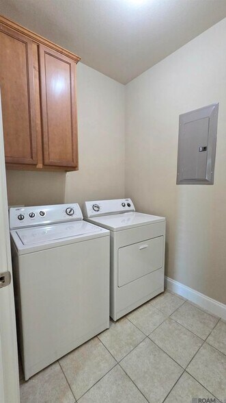 Building Photo - 16545 Antioch Ct