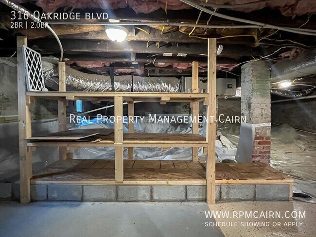 Building Photo - 316 Oakridge Blvd