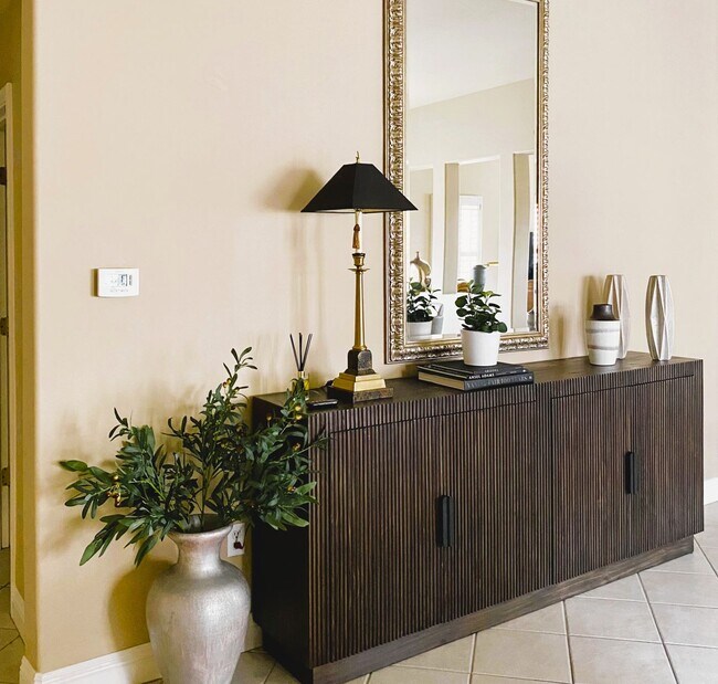 Building Photo - 5177 W Navajo Mesa Pl