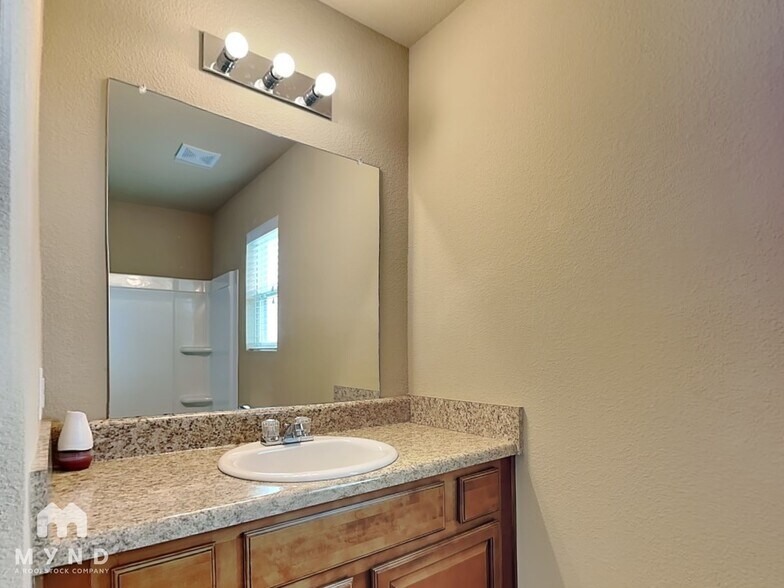 Building Photo - 12509 Solandra Cir