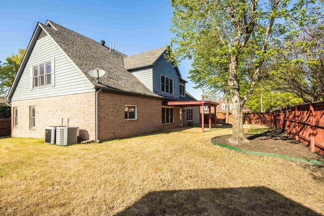 Building Photo - 979 Welbeck Cove