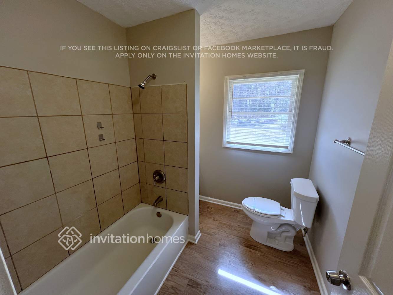 Building Photo - 35 Circle Creek Dr