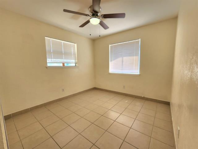 Building Photo - 2425 Salmon St