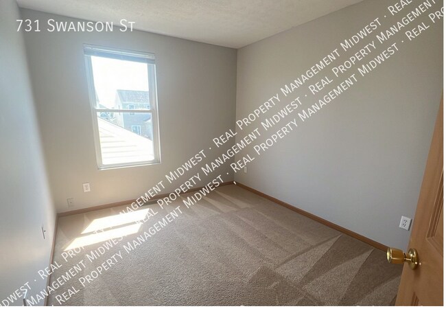 Building Photo - 731 Swanson St