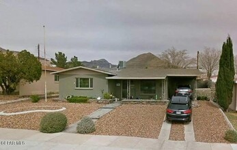 Building Photo - 2705 Jackson Ave