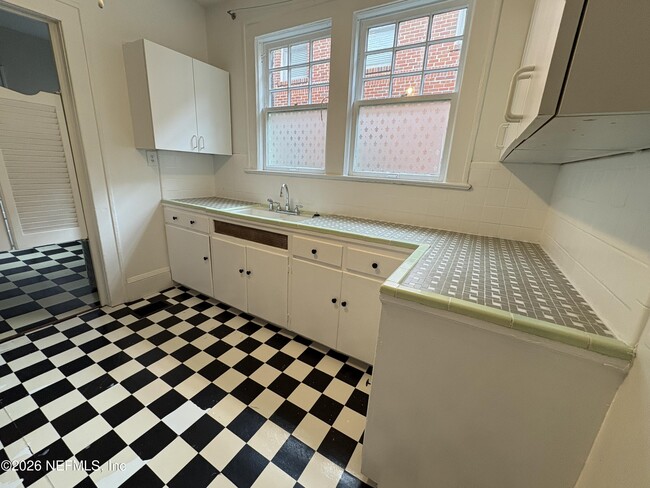 Building Photo - 3681 Hedrick St