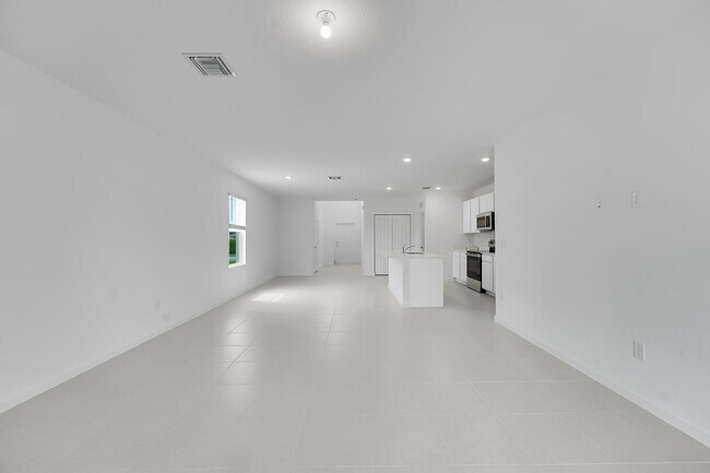 Building Photo - 1012 Bent Creek Dr