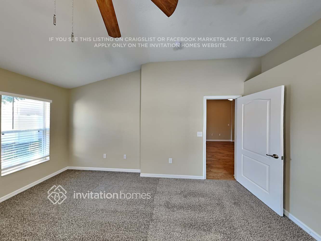 Building Photo - 453 Stone Briar Dr