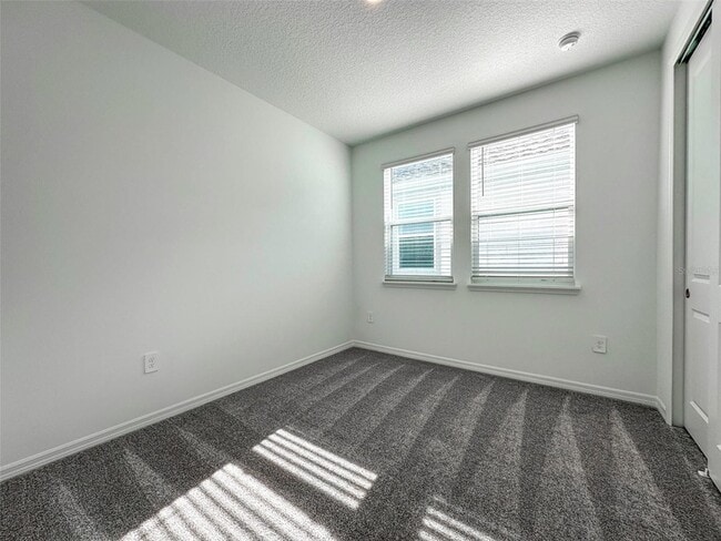 Building Photo - 15089 Summer Harvest St