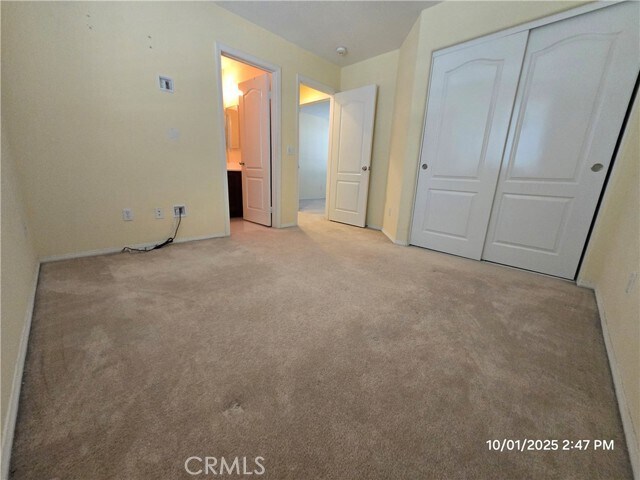 Building Photo - 17871 Shady View Dr