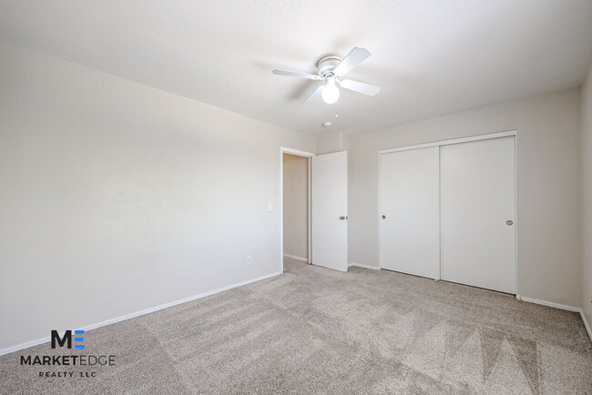 Building Photo - Home at El Mirage Rd/Cactus Rd! JOIN THE W...