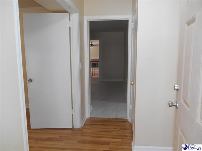 Building Photo - 1303 Virginia Acres