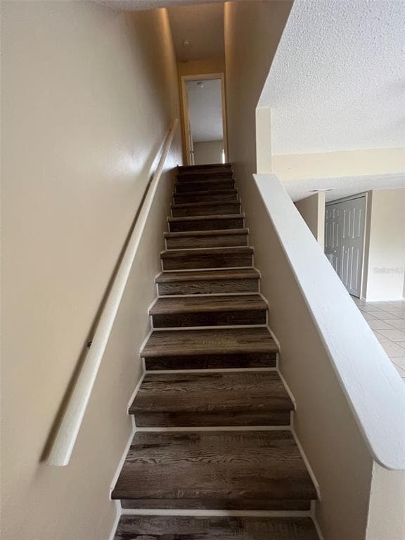 Building Photo - 207 S Moss Rd