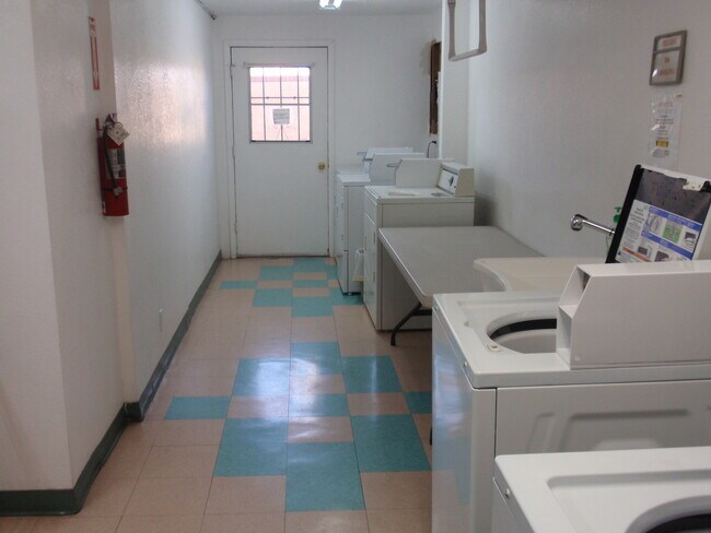 Building Photo - 89 Acoma Blvd S