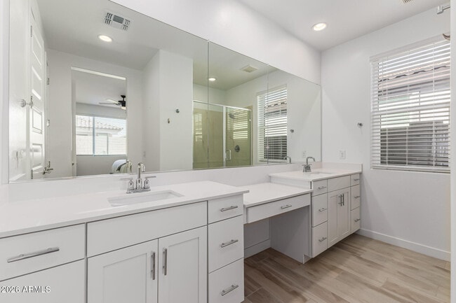 Building Photo - 3347 S 156th Ave