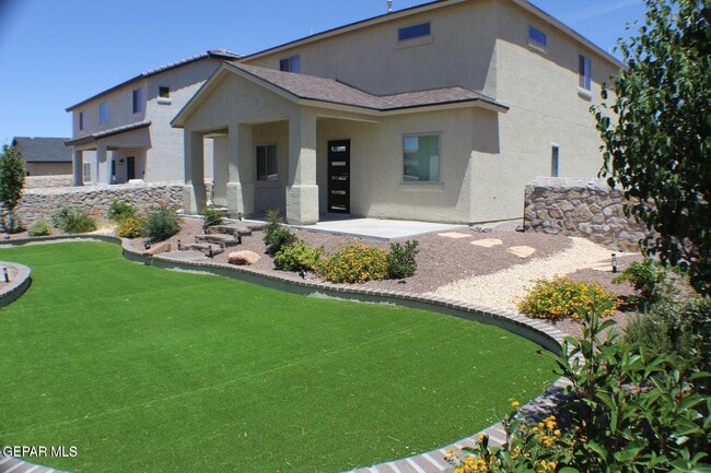 Building Photo - 940 Abe Goldberg Dr