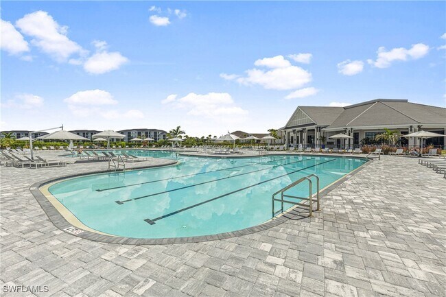 Building Photo - 5651 Double Eagle Cir