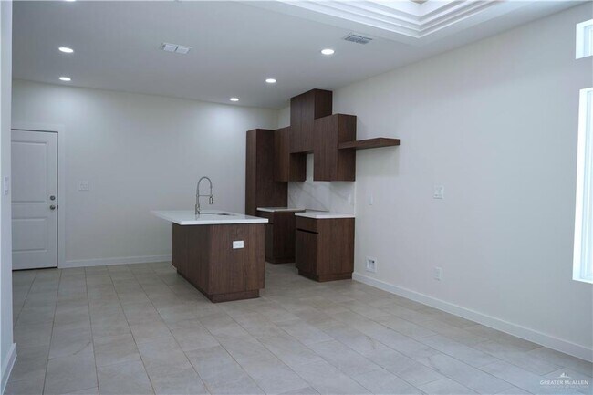 Building Photo - 1301 Woodland Trails