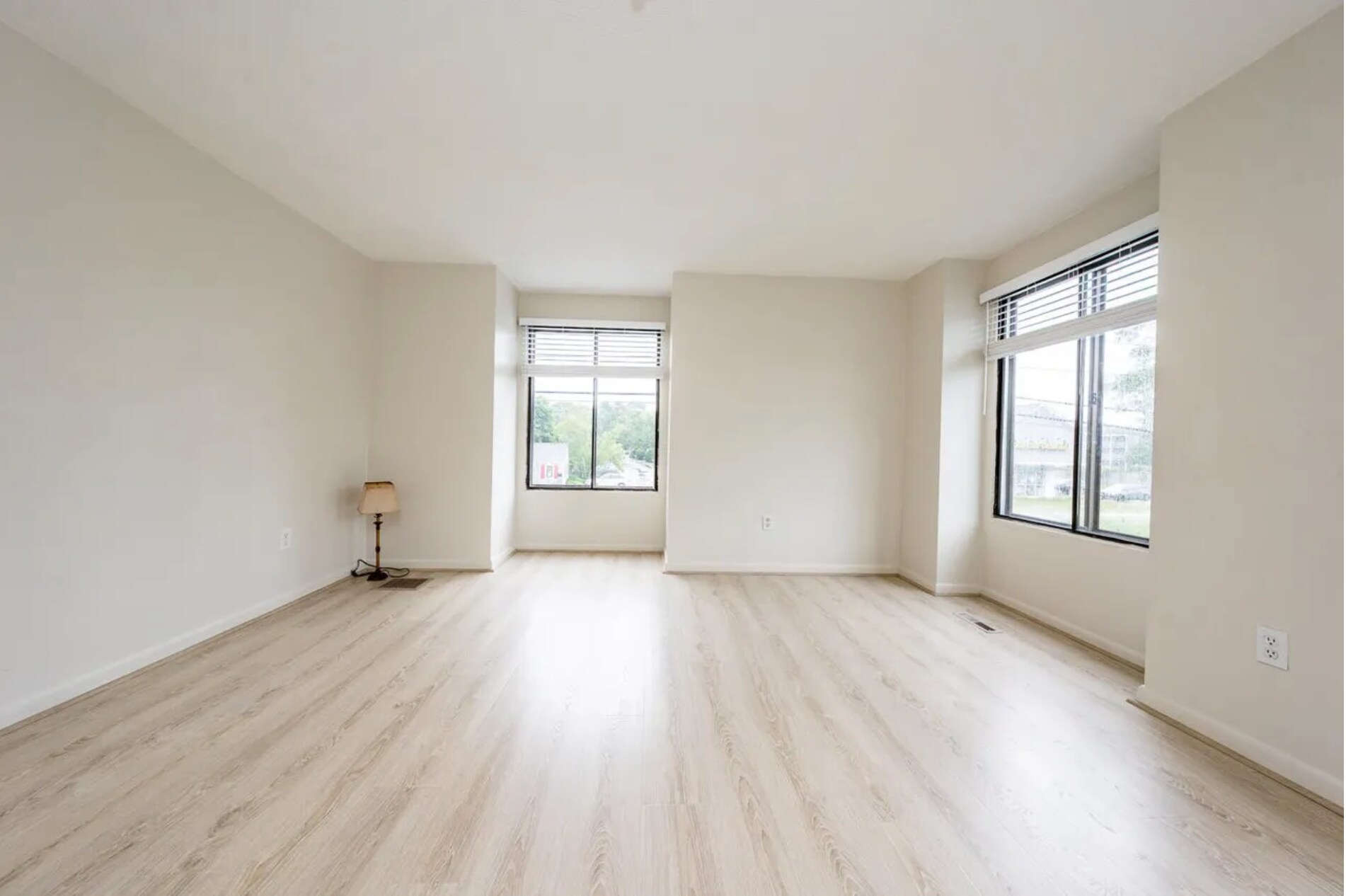 Front Bedroom - 329 W Main St