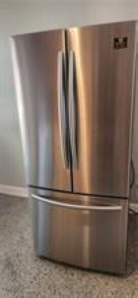 Building Photo - 1313 NE 16th Ter