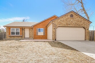 Building Photo - 4089 S Dunkirk Way