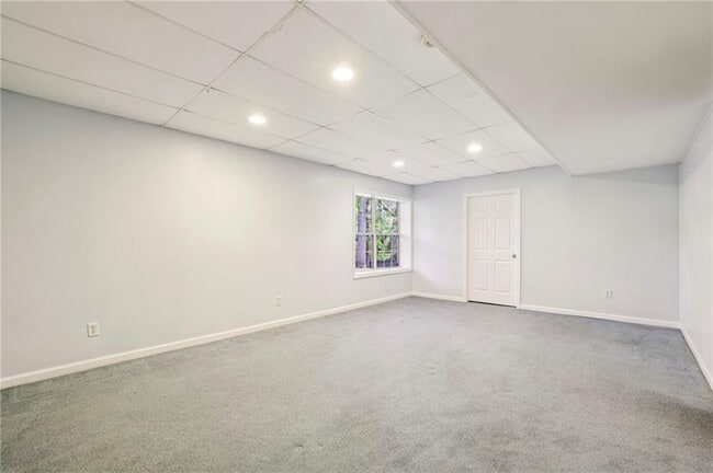 Building Photo - 615 Tammany Pointe