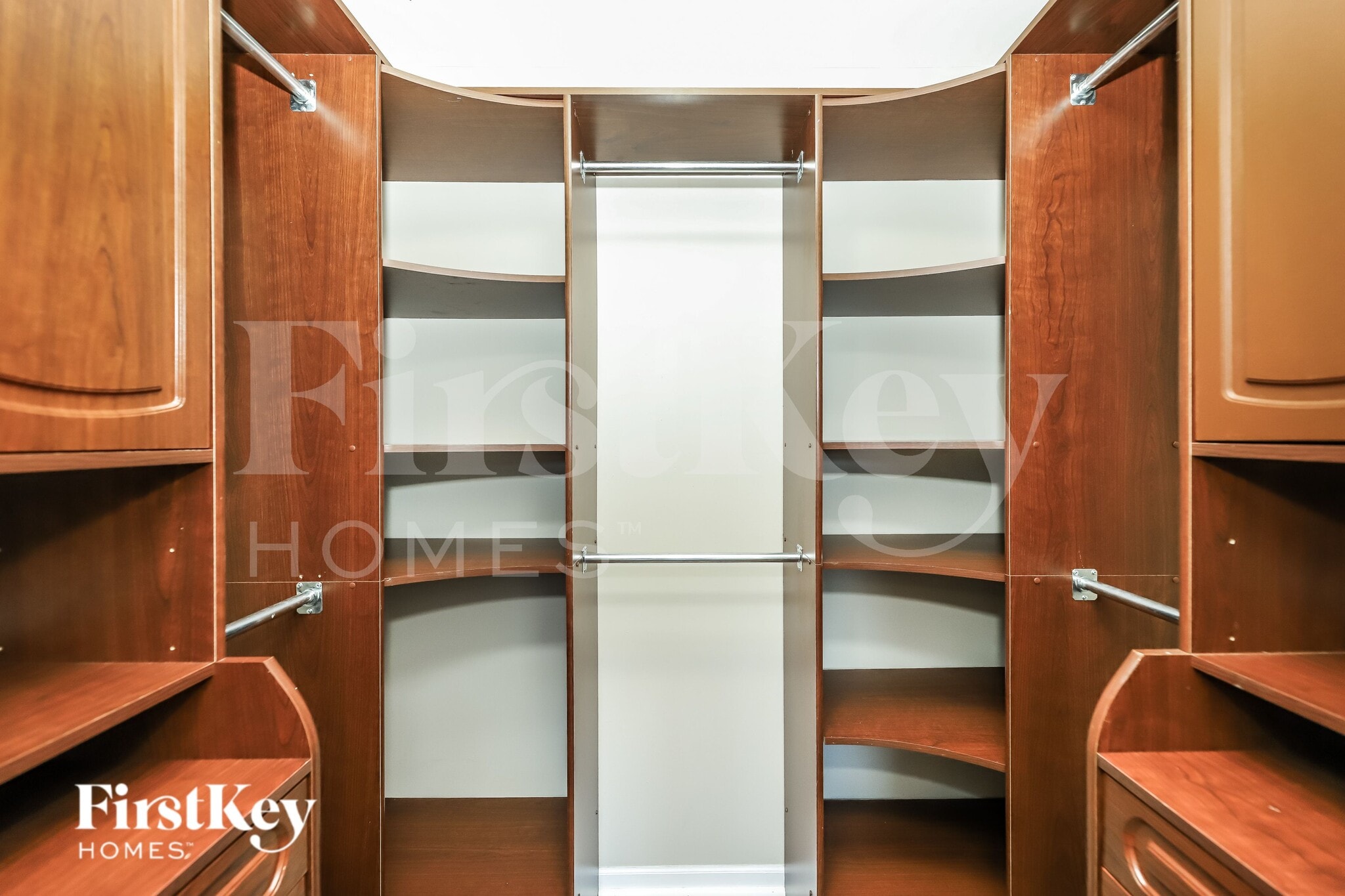 Building Photo - 6641 Ayre Dr