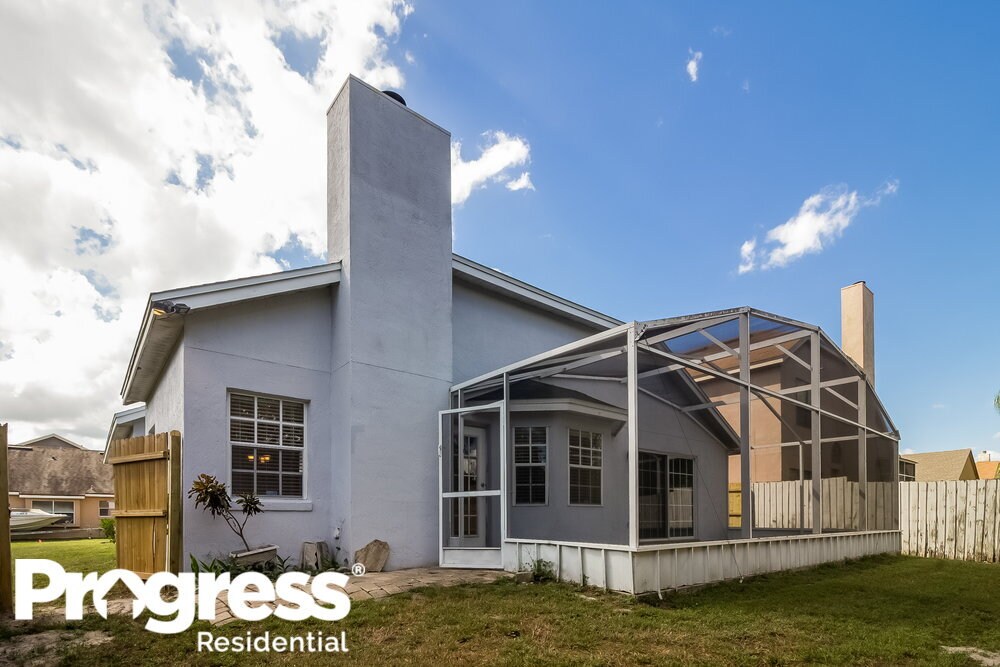 Building Photo - 593 Brightview Dr