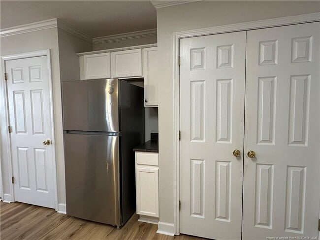 Building Photo - 1034 Canter Ln