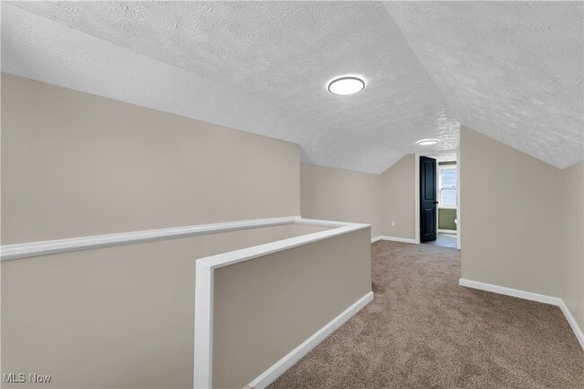 Building Photo - 12903 Rockside Rd