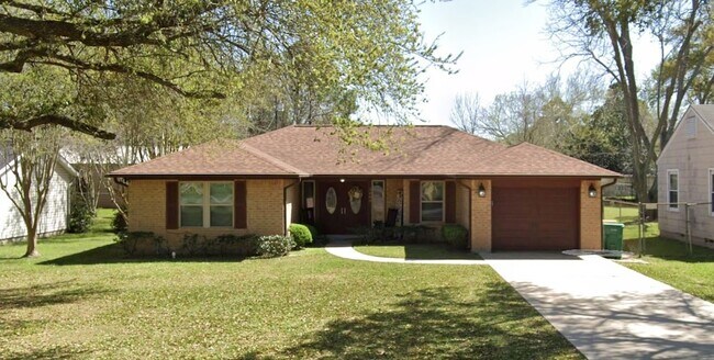 Primary Photo - 3009 Rose Ln