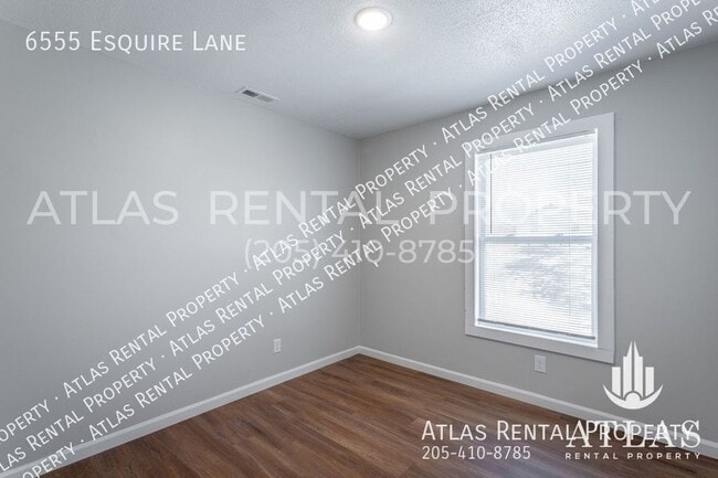 Building Photo - 6555 Esquire Ln