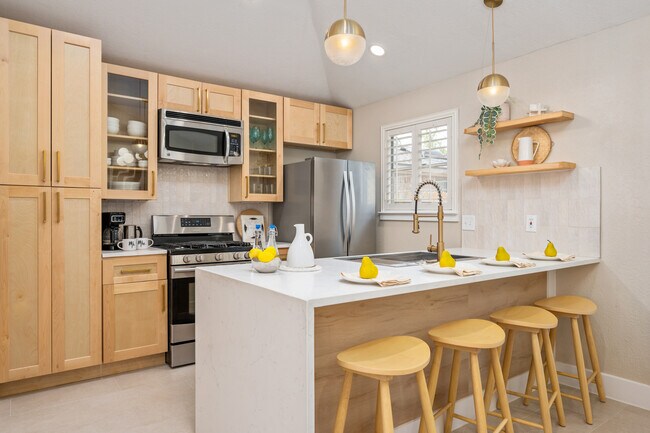 Building Photo - 2947 High Plains Dr