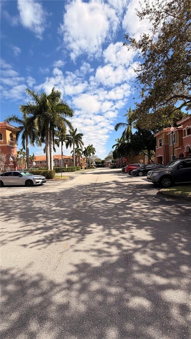 Building Photo - 10686 SW 8th St