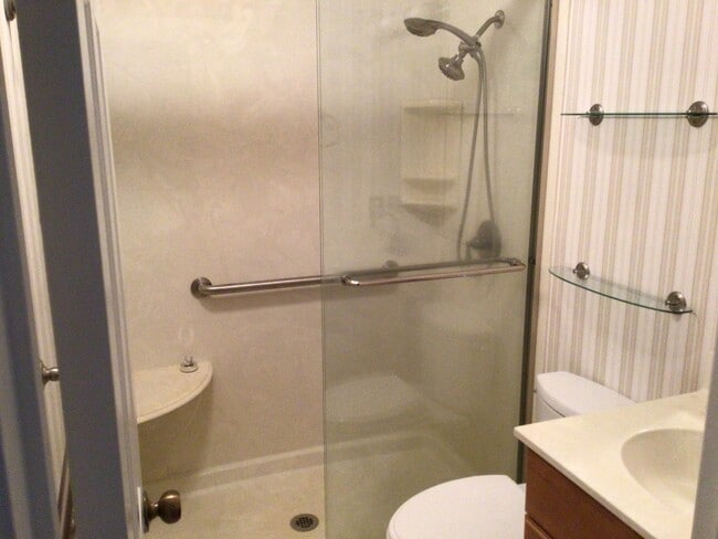 Building Photo - Spacious Ranch Home on 2.35 Acres – Private Setting with Endless Potential