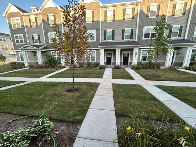 Building Photo - 4465 Chelsea Mnr Cir